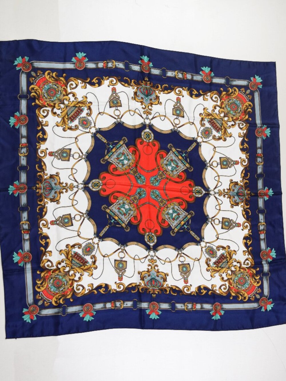 Vintage Reine Seide Silk Scarf Italy Italian Classic Elegant Accessory Career
